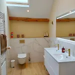 In De Roos לינה וארוחת בוקר Lottum