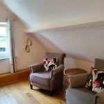 In De Roos לינה וארוחת בוקר *