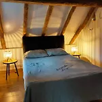 לינה וארוחת בוקר In De Roos *